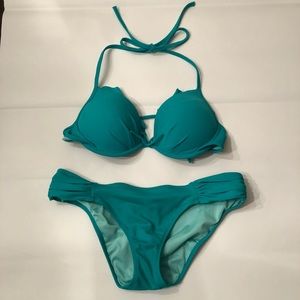 Victoria’s Secret Bikini w/ Push-Up Top